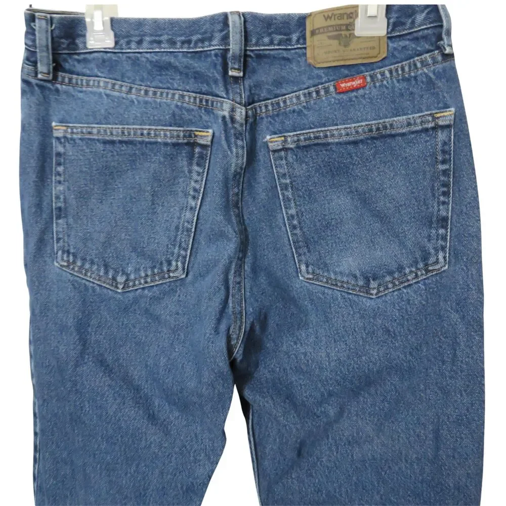 Wrangler Blue Jeans Mens Regular Fit 33x32 Medium Wash Straight Leg Casual